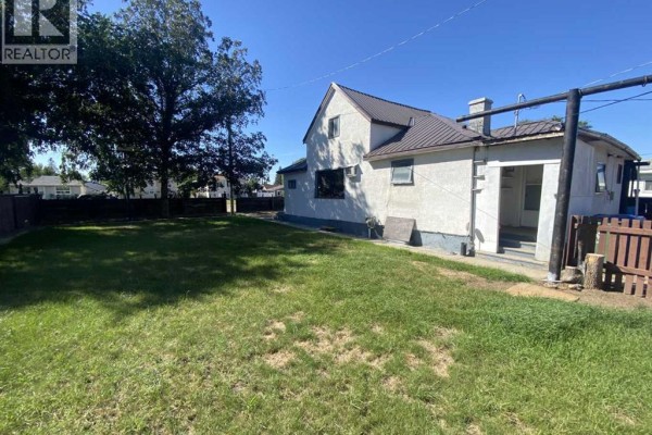 5309 57 Street N, Taber, AB, photo 3