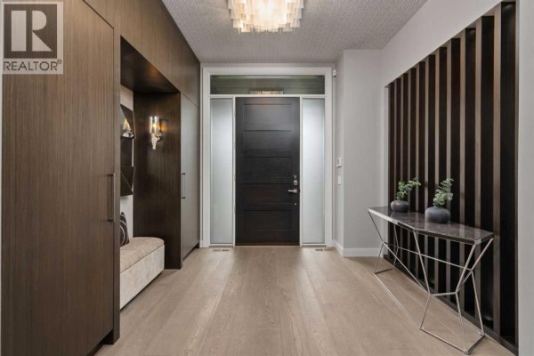 2pc Bathroom - 531 47 Avenue Sw, Calgary, AB T2S1C5 Photo 2