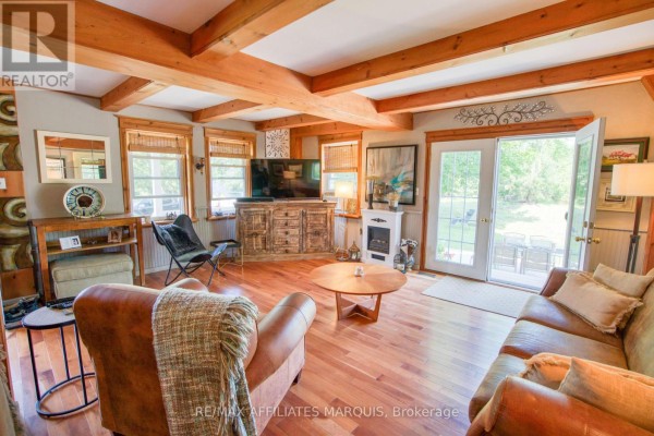 Family room - 531 Little Crosby Lake Road, Rideau Lakes, ON K0G1X0 Photo 3