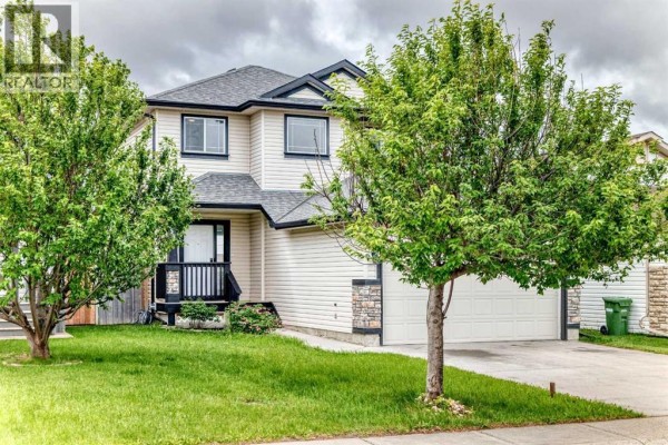 531 Stonegate Road Nw, Airdrie, AB, photo 2