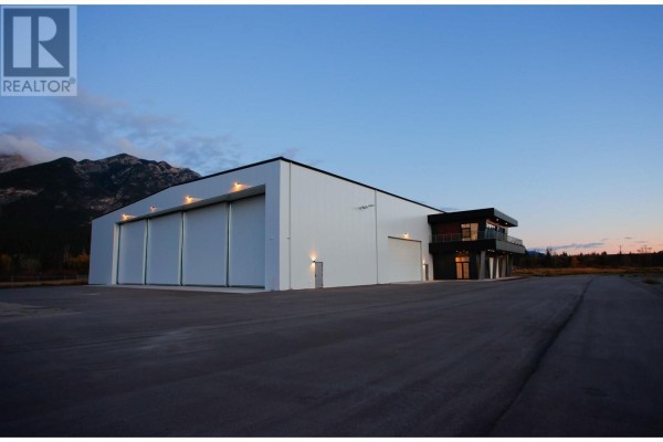 5310 Fairmont Airport Road, Fairmont Hot Springs, BC, photo 3