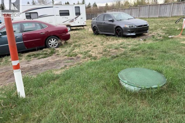 5311 57 Avenue, Ponoka, AB T4J0B1 Photo 5