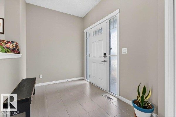 Den - 5315 20 Av Sw Sw, Edmonton, AB T6X1V4 Photo 4