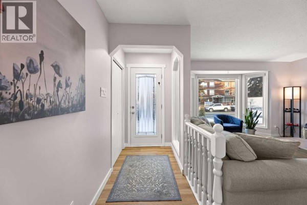 5317 50 Street, Olds, AB, photo 2