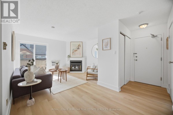 532 - 1450 Glen Abbey Gate, Oakville, ON, photo 2