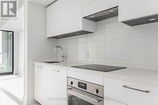 532 - 33 Frederick Todd Way, Toronto, ON M4G0C9 Photo 3