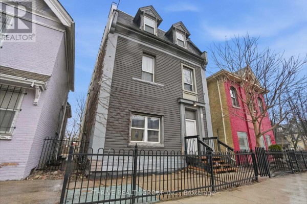 532-538 Dundas Street, London East, ON N6B1W6 Photo 4