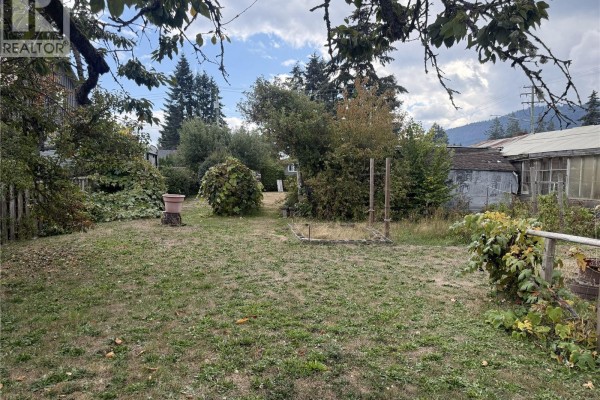 532 Buller St, Ladysmith, BC V9G1A3 Photo 3