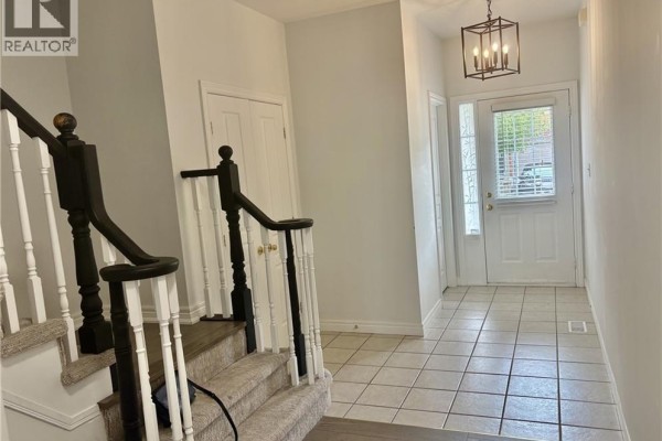 5325 Applegarth Drive, Burlington, ON, photo 3