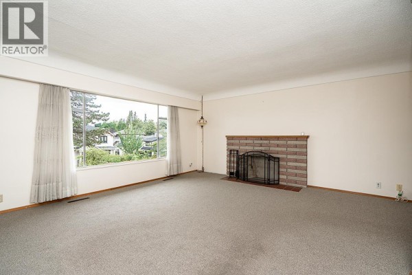 5326 Fleming Street, Vancouver, BC V5P3E9 Photo 4