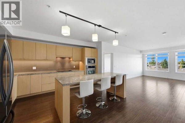 Kitchen - 5327, 2660 22 Street, Red Deer, AB T4R3P5 Photo 5
