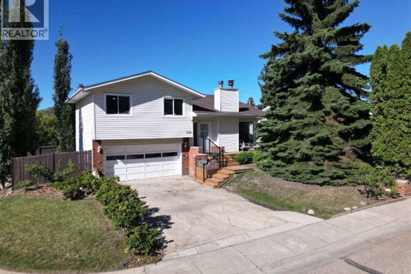 Dining room - 5328 Aspen Drive, Blackfalds, AB T0M0J0 Photo 2