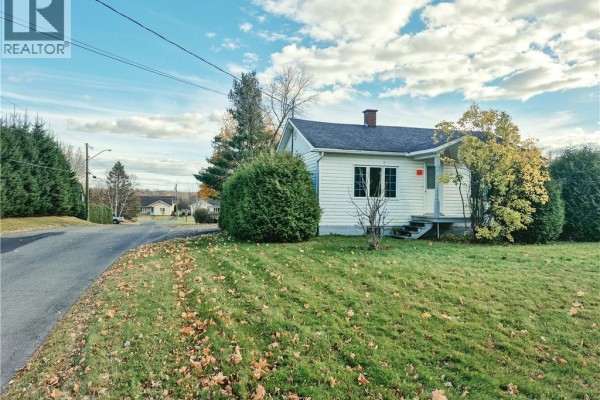 533 Broadway Boulevard West, Grand Sault/grand Falls, NB, photo 2