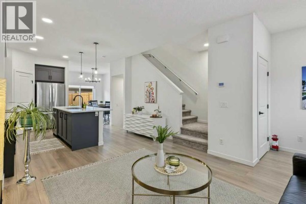 Kitchen - 533 Sage Hill Road Nw, Calgary, AB T3R1Y2 Photo 3