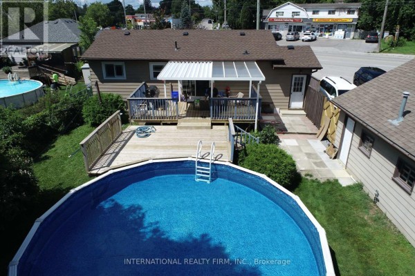 533 The Queensway S Street, Georgina, ON L4P2E7 Photo 4