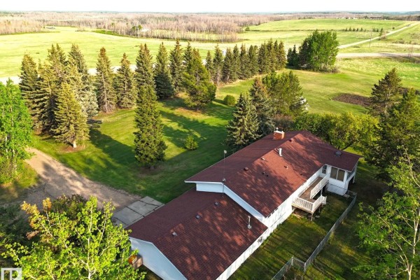Primary Bedroom - 53306 Rrd 75a, Rural Yellowhead, AB T0E0T0 Photo 4