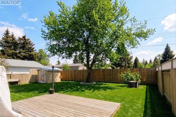 5333 57 Avenue, Rocky Mountain House, AB, photo 3
