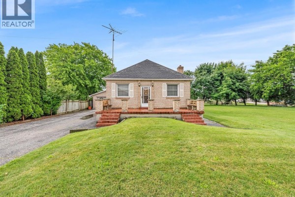 534 Mersea Rd 3, Leamington, ON, photo 2