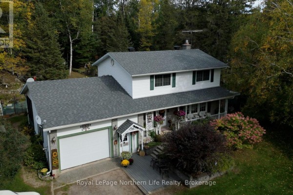 Family room - 534 Pinecreek Road S, Callander, ON P0H1H0 Photo 2