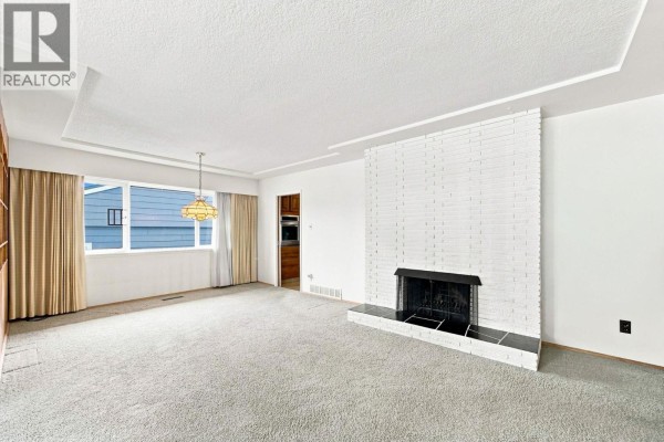535 Ailsa Avenue, Port Moody, BC V3H1A5 Photo 4