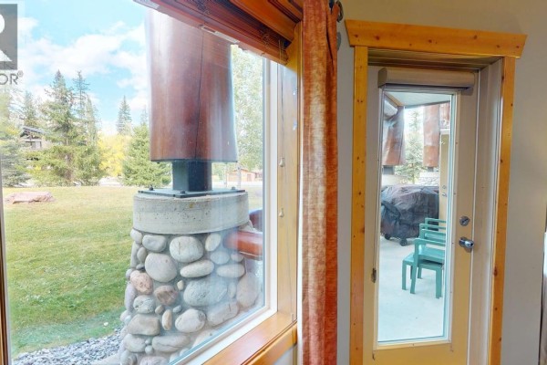 5350 Highline Drive Unit# 2108b, Fernie, BC, photo 2