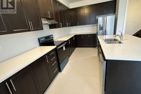 536 Bedi Drive, Woodstock, ON N4S7W2 Photo 5