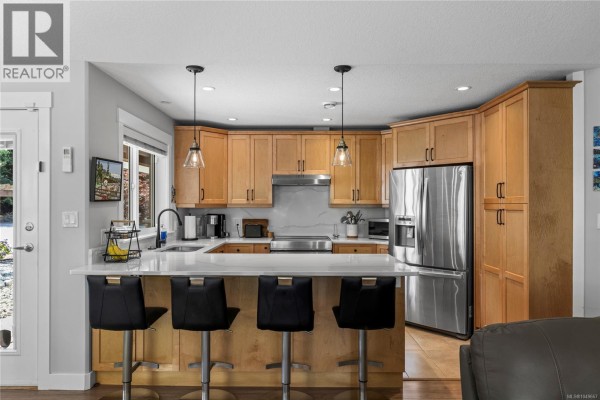 Entrance - 536 Cook St, Ladysmith, BC V9G1A1 Photo 4