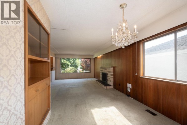 5363 Dumfries Street, Vancouver, BC V5P3A3 Photo 5