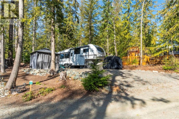 5363 Squilax-anglemont Road Lot# 112, Celista, BC V0E1M6 Photo 2