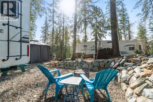 5363 Squilax-anglemont Road Lot# 112, Celista, BC V0E1M6 Photo 4