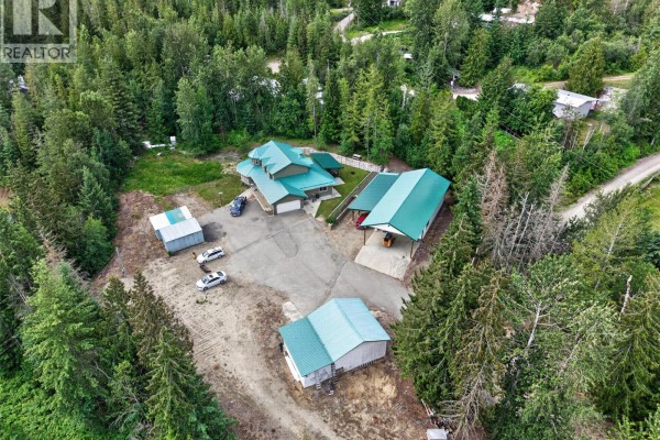 Storage - 5364 Shaw Road, Salmon Arm, BC V1E2W2 Photo 3