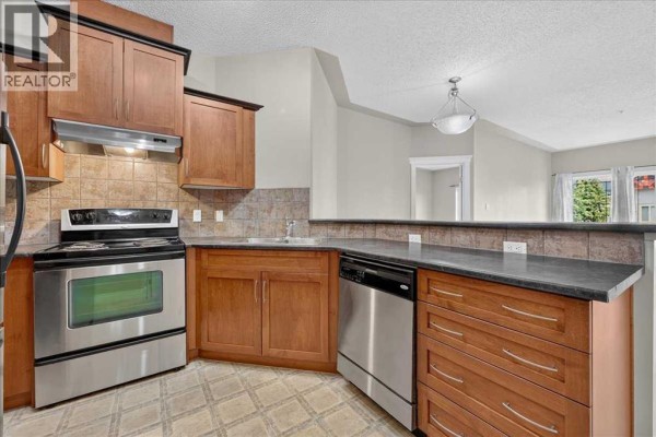 4pc Bathroom - 537, 10 Discovery Ridge Close Sw, Calgary, AB T3H5X3 Photo 5