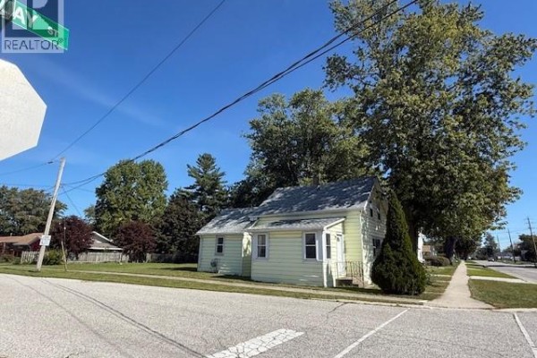 Laundry room - 537 Broadway, Belle River, ON N0R1A0 Photo 4