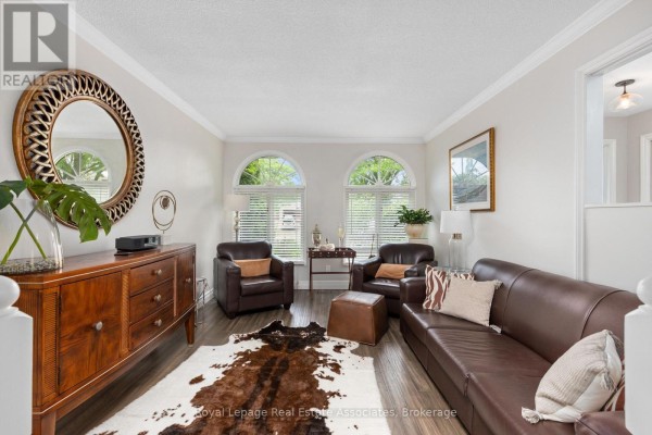 537 Mathewman Crescent, Burlington, ON, photo 3