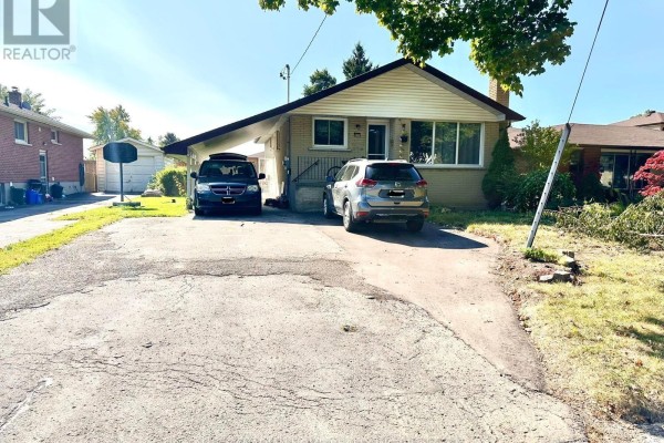 537 Oakwood Avenue, Oshawa