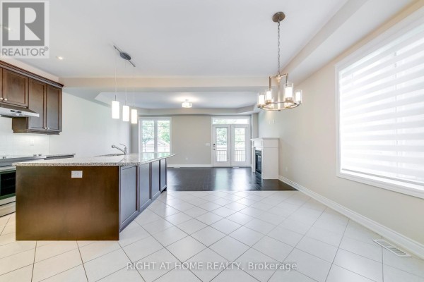 Office - 537 Terrace Way, Oakville, ON L6M1N6 Photo 4