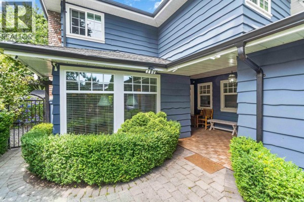 5375 Opal Place, Richmond, BC V7C5B4 Photo 2