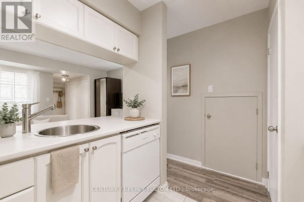 538 - 3 Everson Drive, Toronto, ON M2N7C2 Photo 5