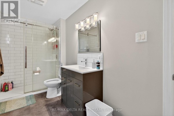 538 Mutual Street, Ottawa, ON K1K1C6 Photo 3