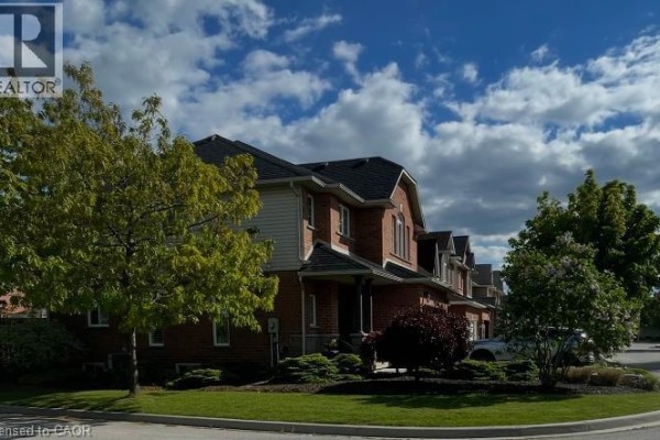 Family room - 5383 Haldimand Crescent, Burlington, ON L7L7E5 Photo 2