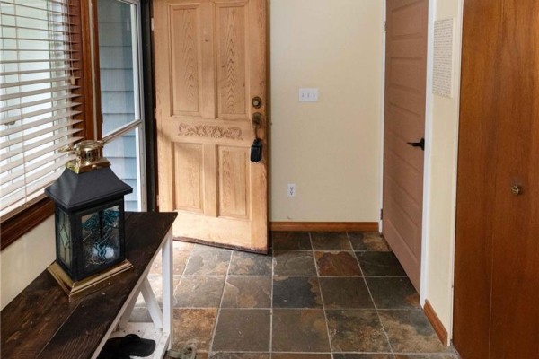 Living room - 539 Downhome Dr, Langford, BC V9B5K3 Photo 4