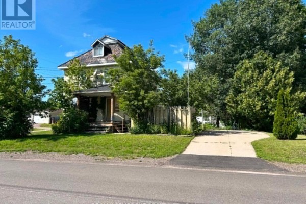 539 Mcgee Street, Pembroke, ON K8A6E3 Photo 2