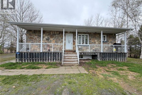 Bedroom - 539 Route 260, Saint Quentin, NB E8A2L6 Photo 4