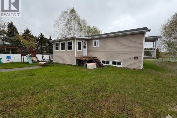 Primary Bedroom - 539 Route 260, Saint Quentin, NB E8A2L6 Photo 5