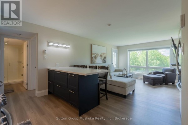 54 - 305 Deerhurst, Summit Lodge Drive, Huntsville, ON P1H2E8 Photo 3
