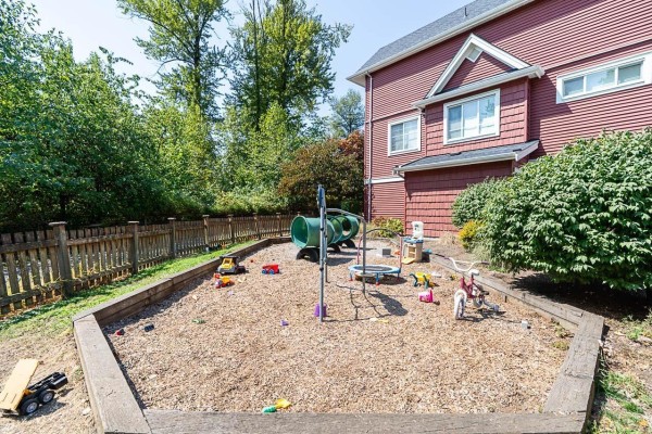 54 19128 65 Avenue, Surrey, BC V4N6P2 Photo 2