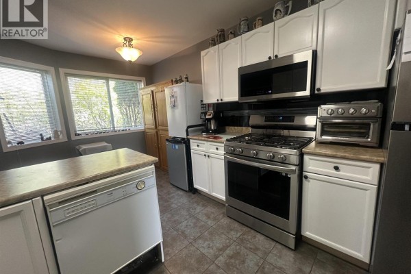 Laundry room - 54 350 Pearkes Drive, Williams Lake, BC V2G4T2 Photo 4