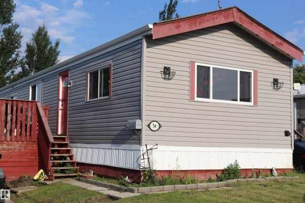 #54 4202 45 St, Wetaskiwin, AB, photo 2