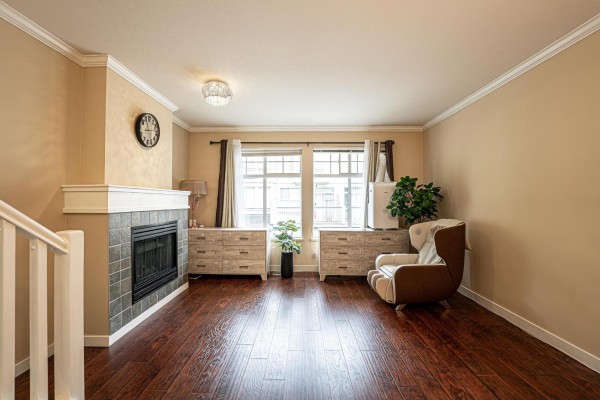 54 8383 159 Street, Surrey, BC V4N0W2 Photo 5