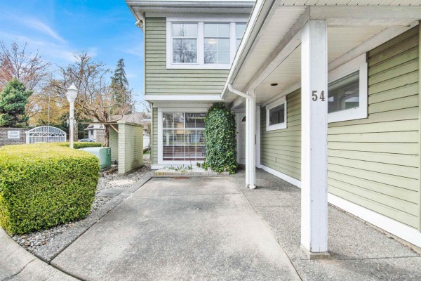 54 8428 Venture Way, Surrey, BC V4N0W6 Photo 2
